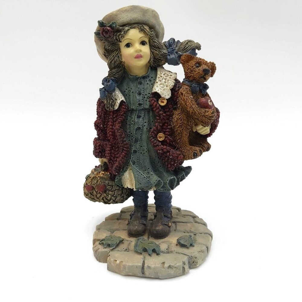 Yesterdays Child-Gathering Apples-The Dollstone Collection-Boyd`s-1996